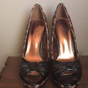 Cheetah print  high heel peep toe shoes